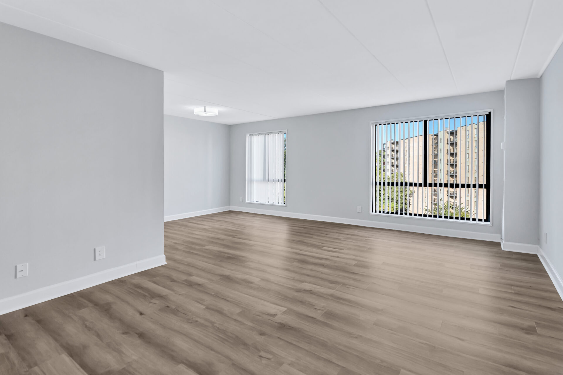 Luxurious Apartmen with Modern Interior